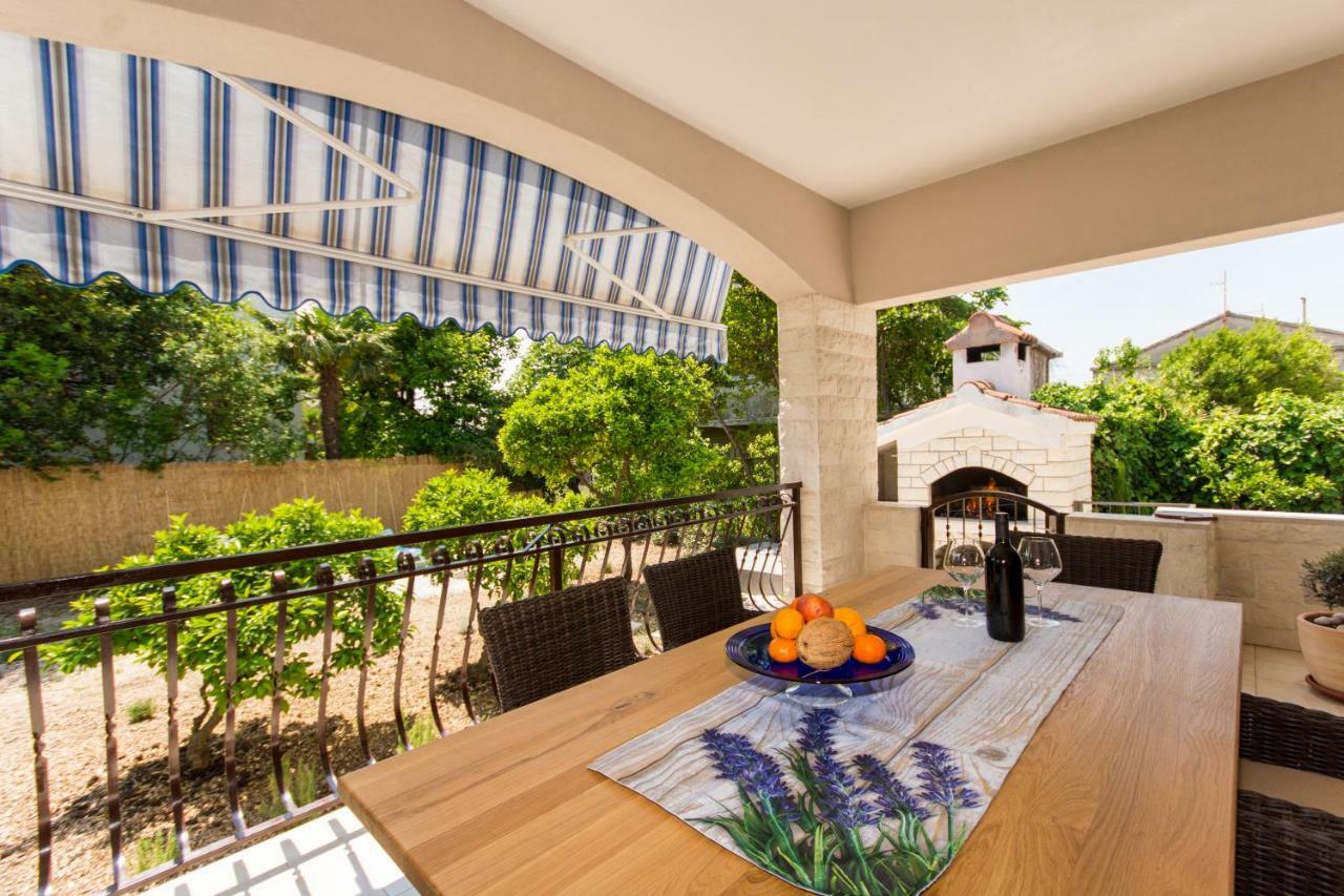 טרוגיר Holiday Home Ruzmarin מראה חיצוני תמונה