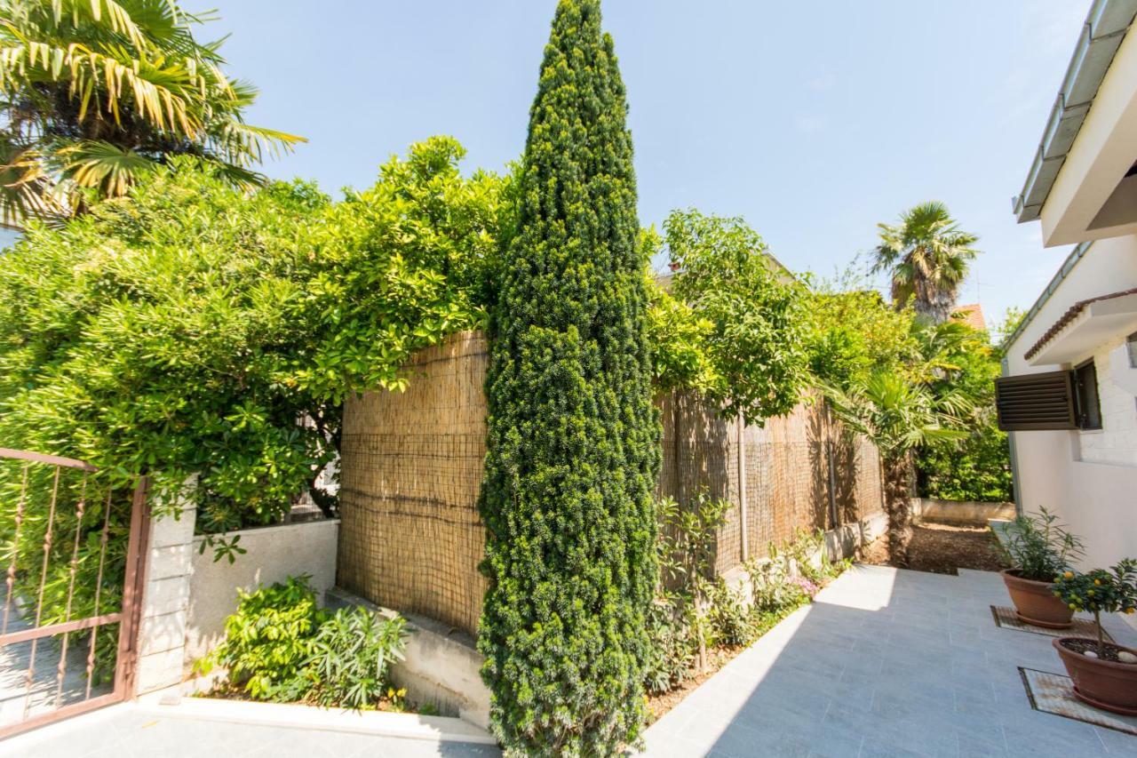 טרוגיר Holiday Home Ruzmarin מראה חיצוני תמונה